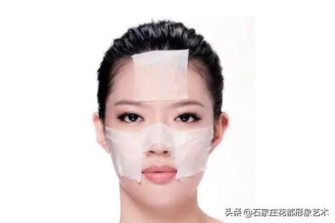 夏天化妆出汗脱妆怎么办,夏天如何化妆不晕妆