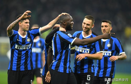 迪纳摩和斯巴达,迪纳摩斯巴达