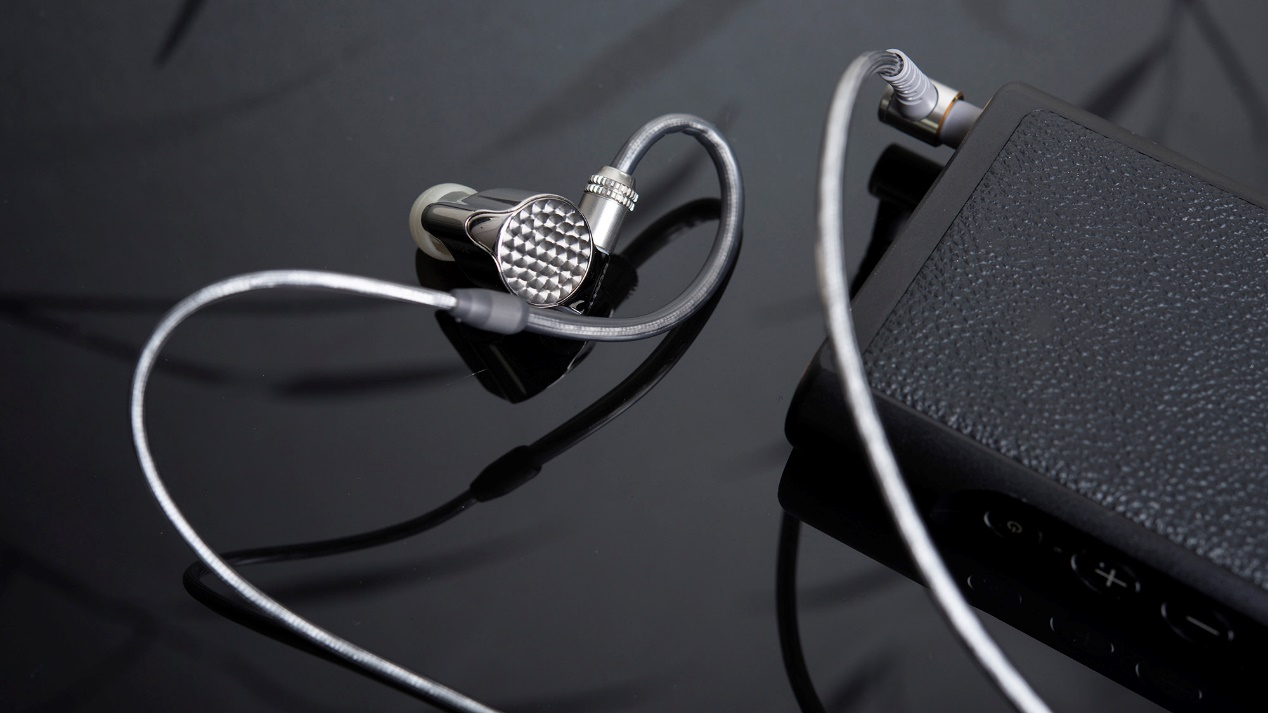 sony耳机ier-z1r评测,索尼ierz1r和森海塞尔ie900