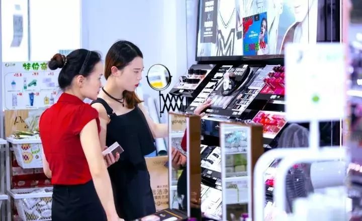 解决服务行业投诉的技巧与话术,遇到顾客投诉客服回复话术