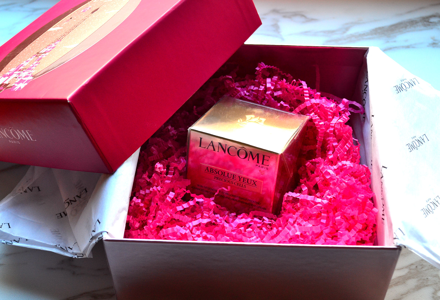 兰蔻菁纯臻颜焕亮眼霜适合年龄,兰蔻菁纯臻颜精萃乳霜怎么样