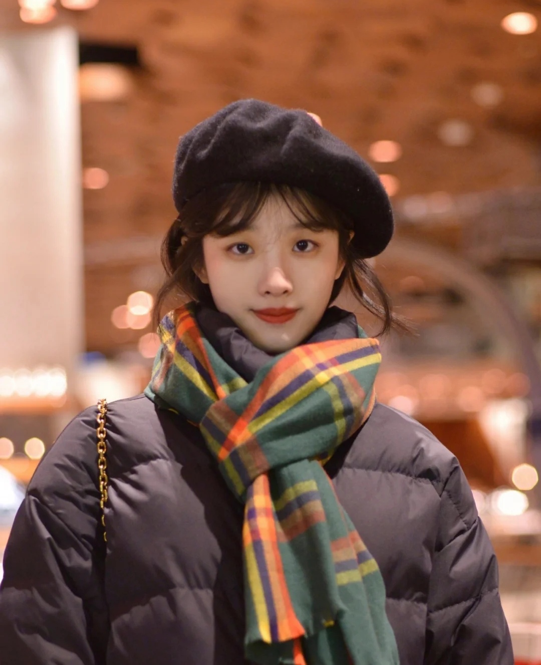 围巾怎么系才能好看又时尚,女士怎么样系围巾更好看