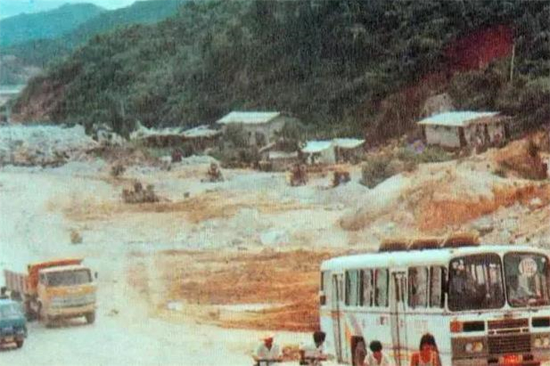 90后女孩涉嫌贩毒案例,打工妹被判刑案例