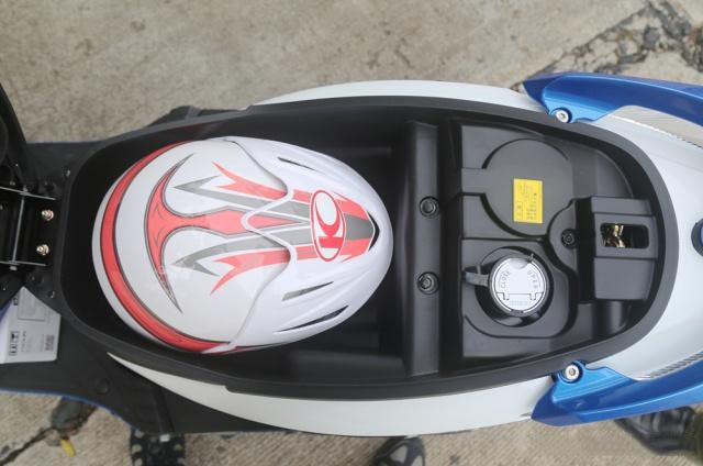 造型激进的实用型踏板，VCBS制动系统、5升油箱，8280元