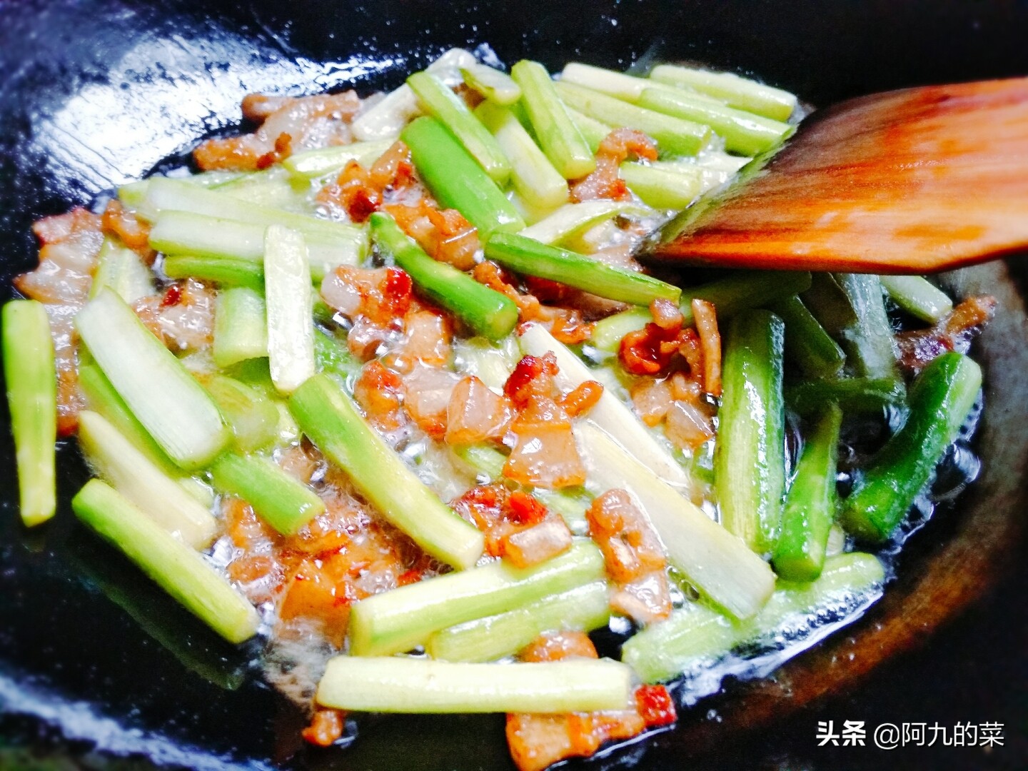 这才是芦笋最好吃的做法,芦笋最好吃的几种做法