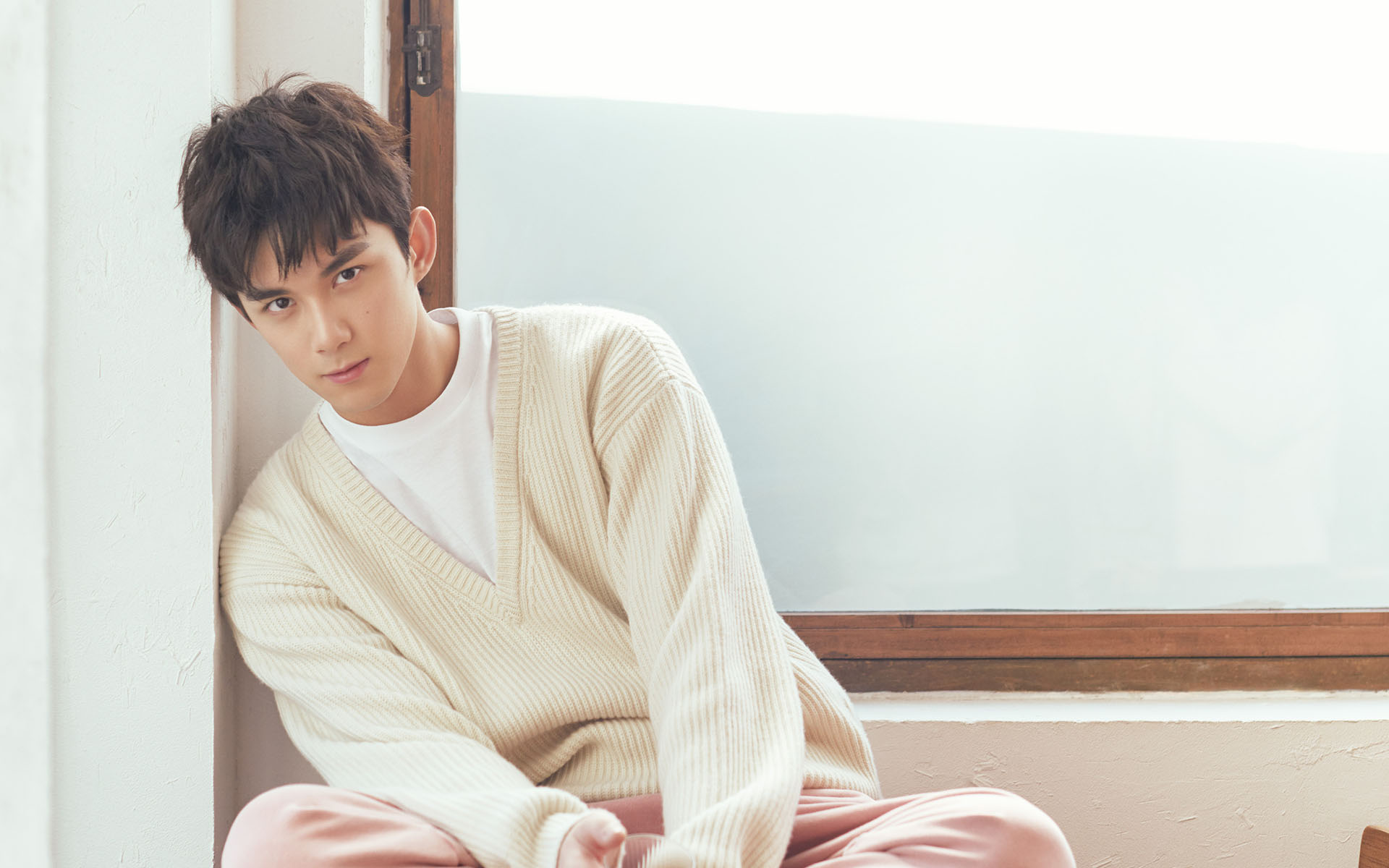 十二星座里面天蝎座的脸是什么脸,十二星座中谁是天蝎座的第一美