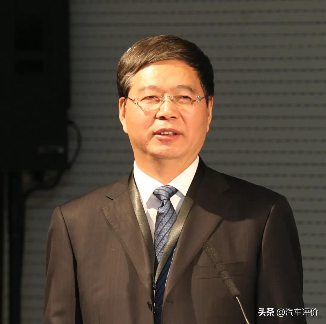 李庆文广西,suv销量冠军我国人的骄傲哈弗h6