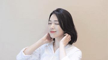 迪丽热巴短发新造型曝光,迪丽热巴剪齐耳短发过程