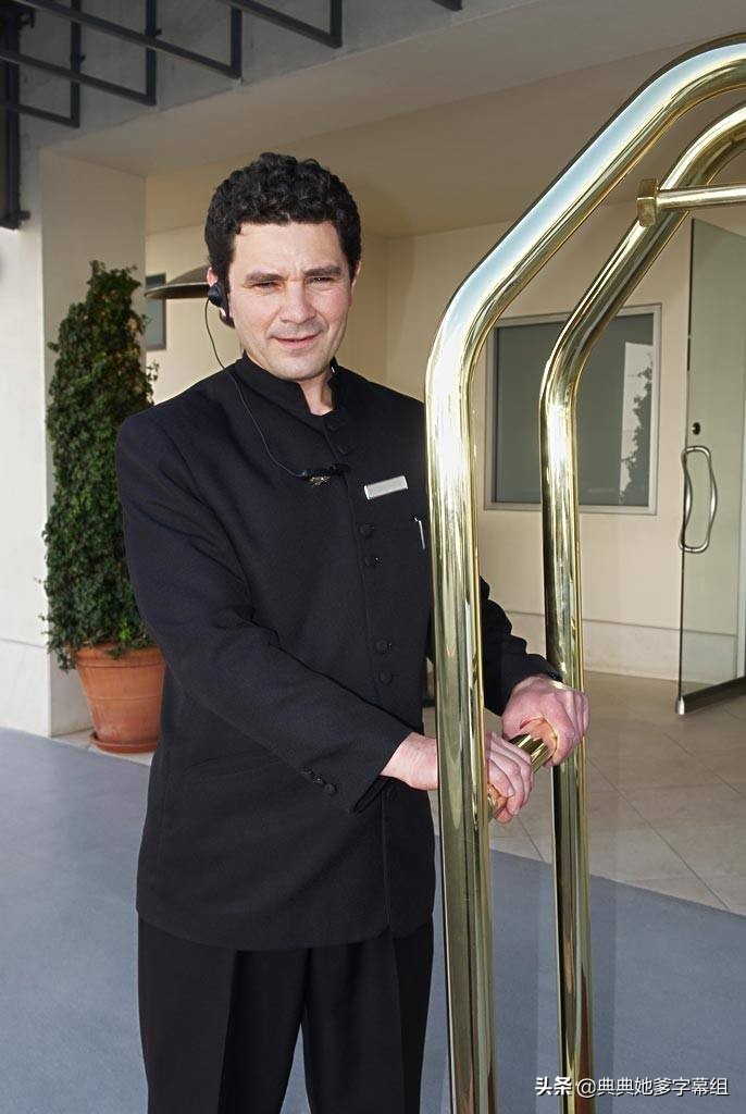 美国的小费怎么付 (在美国刷卡付小费的过程)