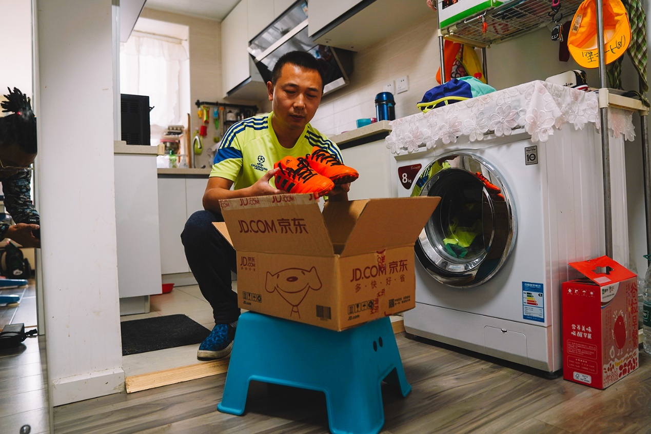 当爹的安定门“大空翼”36岁的热血足球梦