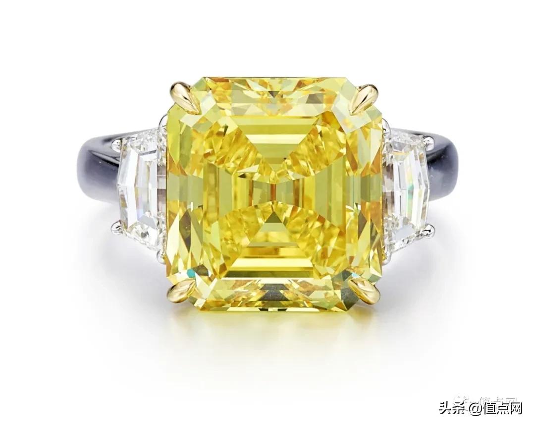 疫情造就佳绩？网上拍卖最贵钟表HK$375万成交