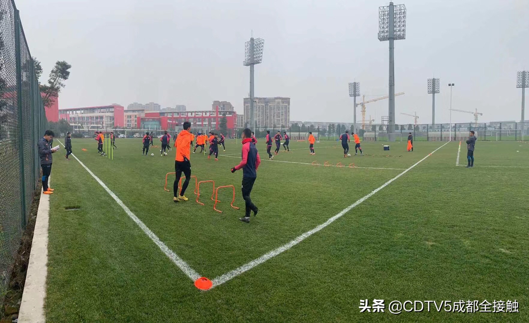 四川安纳普尔纳中乙训练,四川安纳普尔纳足球俱乐部冲甲