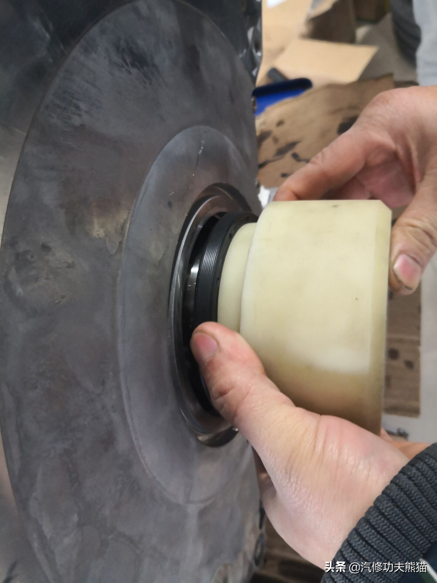 2020款保时捷卡宴s烧机油吗,保时捷卡宴免拆治理烧机油靠谱吗