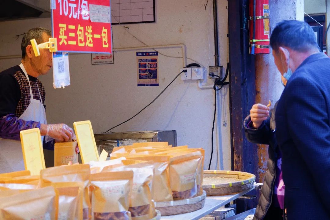 杭州老字号美食排行榜前十名,杭州西湖百年老字号美食