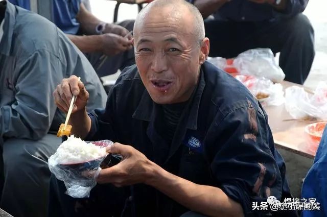 一个合格的焊工的基本要求,普通焊工一天消耗多少焊丝