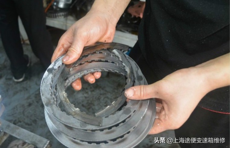 通用6at变速箱电脑故障的表现,通用6at变速箱换油用重力还是循环