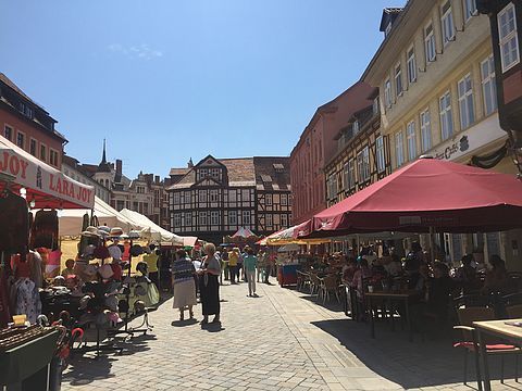 乡镇自家门店创业项目,乡镇小超市创业项目