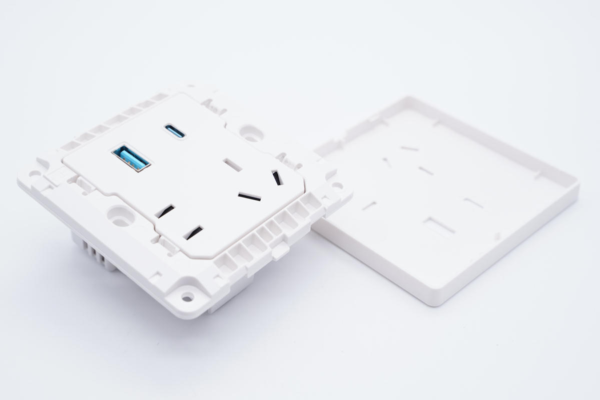 公牛快充多功能插座怎么样,插座一哥最新上市消息