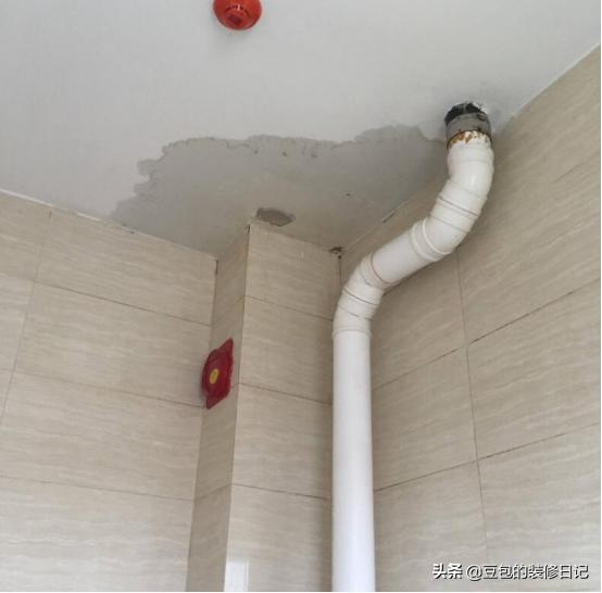 邻居炒菜油烟飘进我家怎么办,别人家做饭油烟串到我家怎么解决