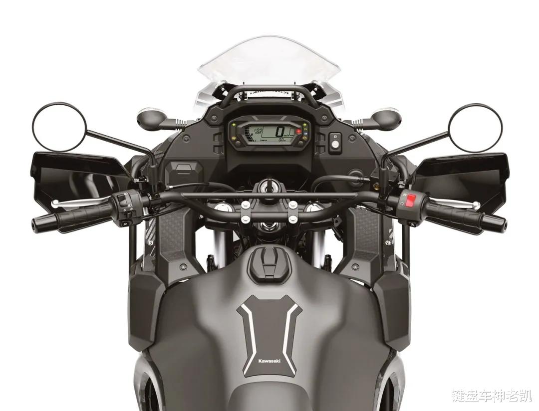 川崎发布2022款KLR650，“异兽不够硬”的欠缺得到弥补