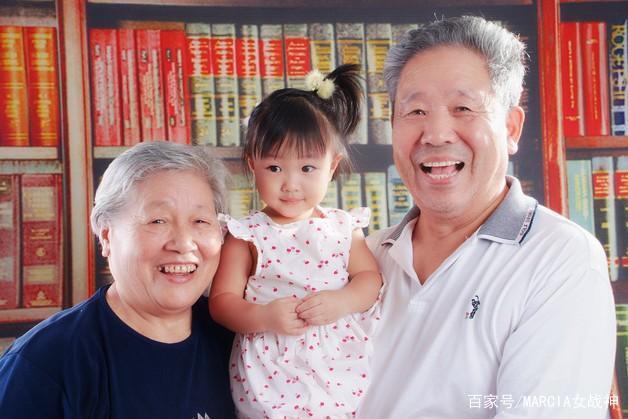 让老人带孩子的下场,让老人帮忙带娃真的好吗