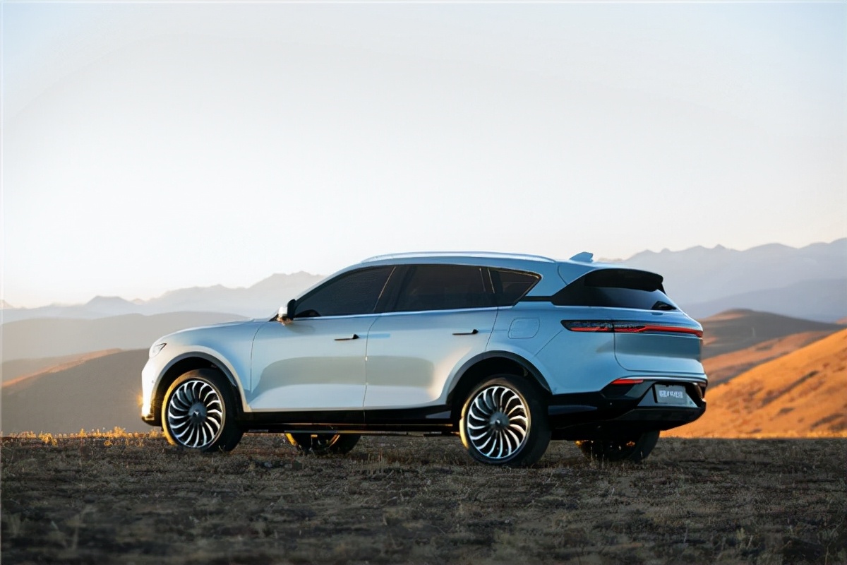 博泰车联网赋能东风岚图打造用户“第三空间”