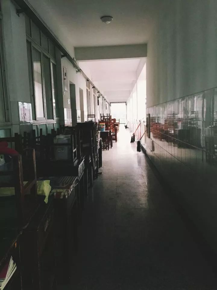 我的青春叫：武汉汉西一路农夫山泉袁隆平中学