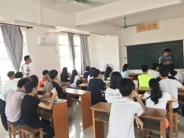 高三班主任考不上重本怎么办,高三班主任要具备哪些能力