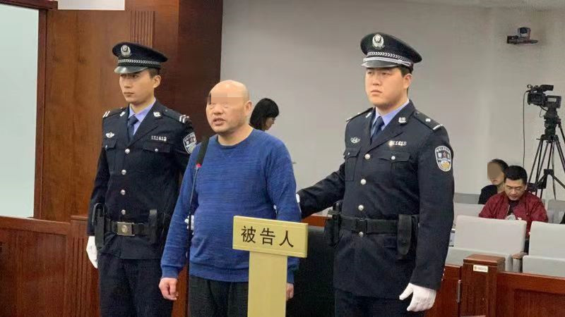 北京ktv老板刑拘,代购偷税上亿被判刑