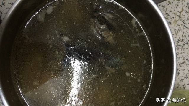 小伙送海参给丈人,小伙给老丈人买的海参