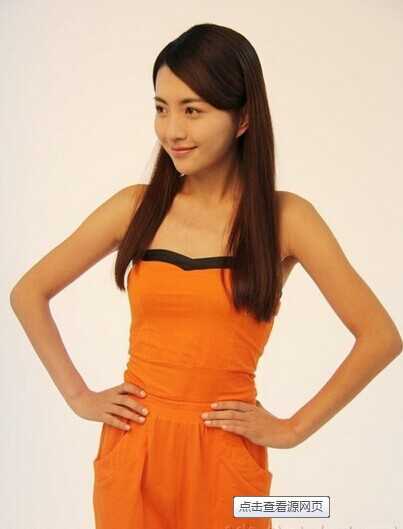 女生怎样穿衣服算保守,女生怎么穿衣服才好看