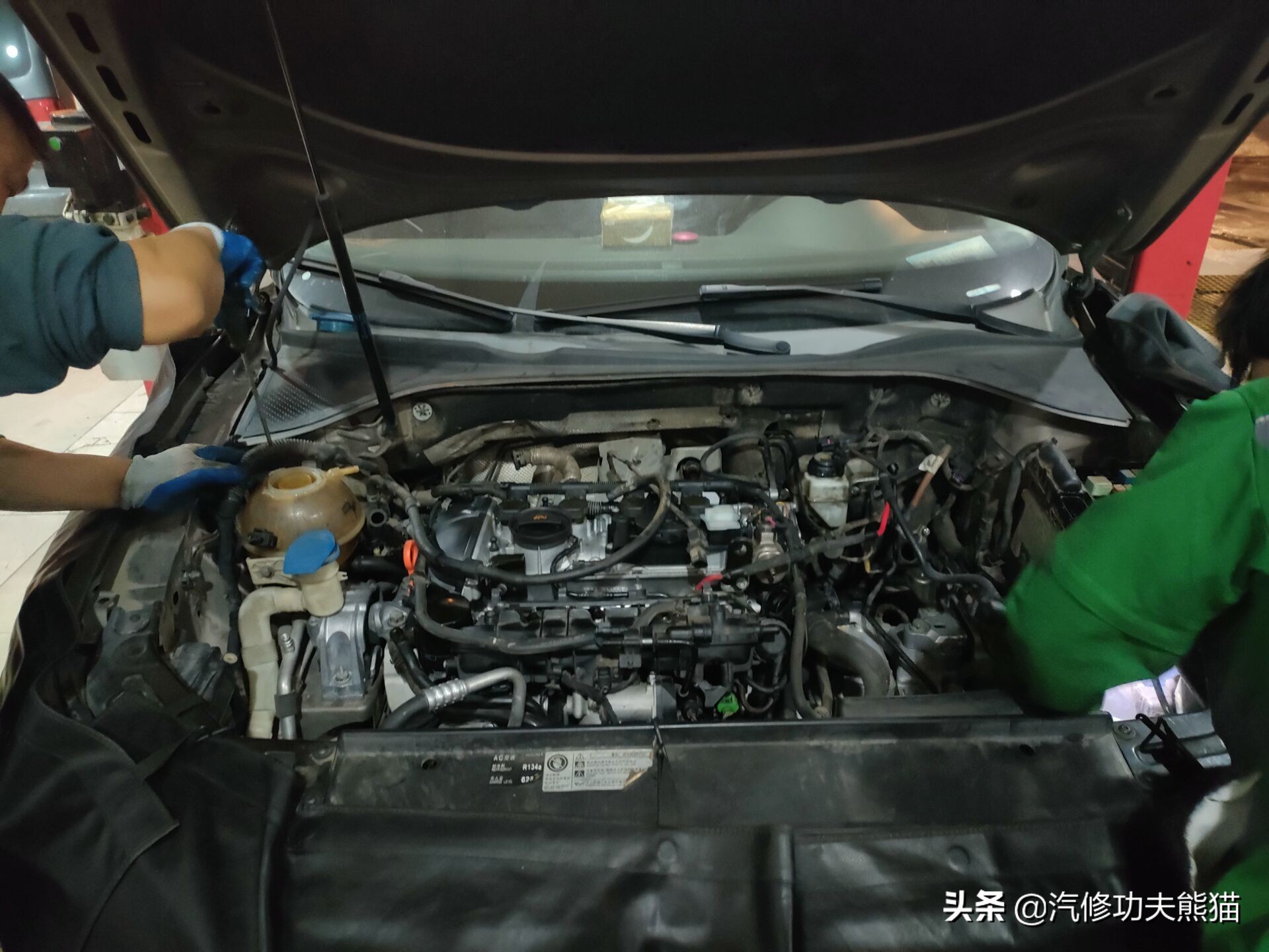 大众帕萨特烧机油维修费要多少,4s店解决不了问题该找谁