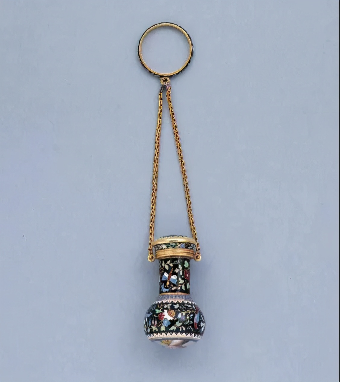 戒指除了钻石还可以戴什么,哪种戒指适合日常佩戴