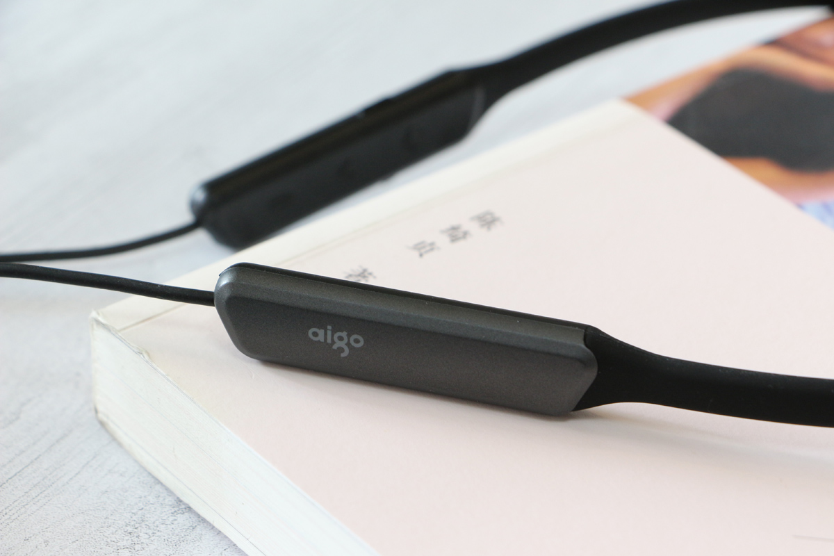 苹果AirPods太贵？耳机也可很爱国！爱国者W08颈圈式蓝牙耳机体验