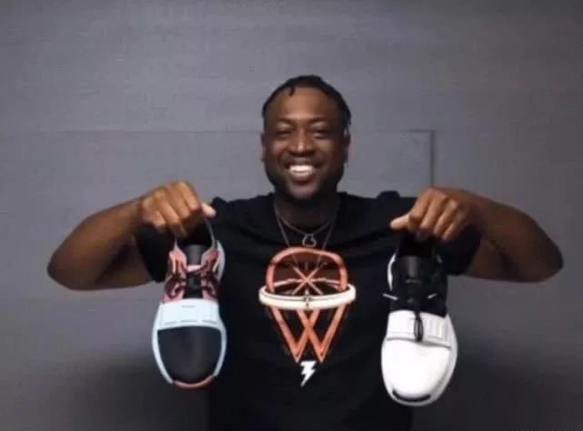 安踏的篮球鞋好还是李宁的好,安踏kt5好还是匹克态极好