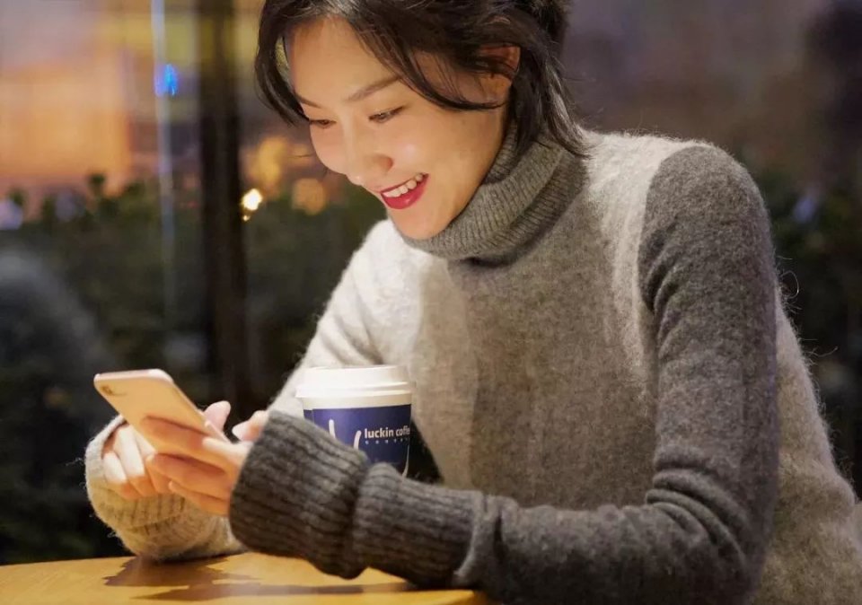 瑞幸跨界,瑞幸强势入驻