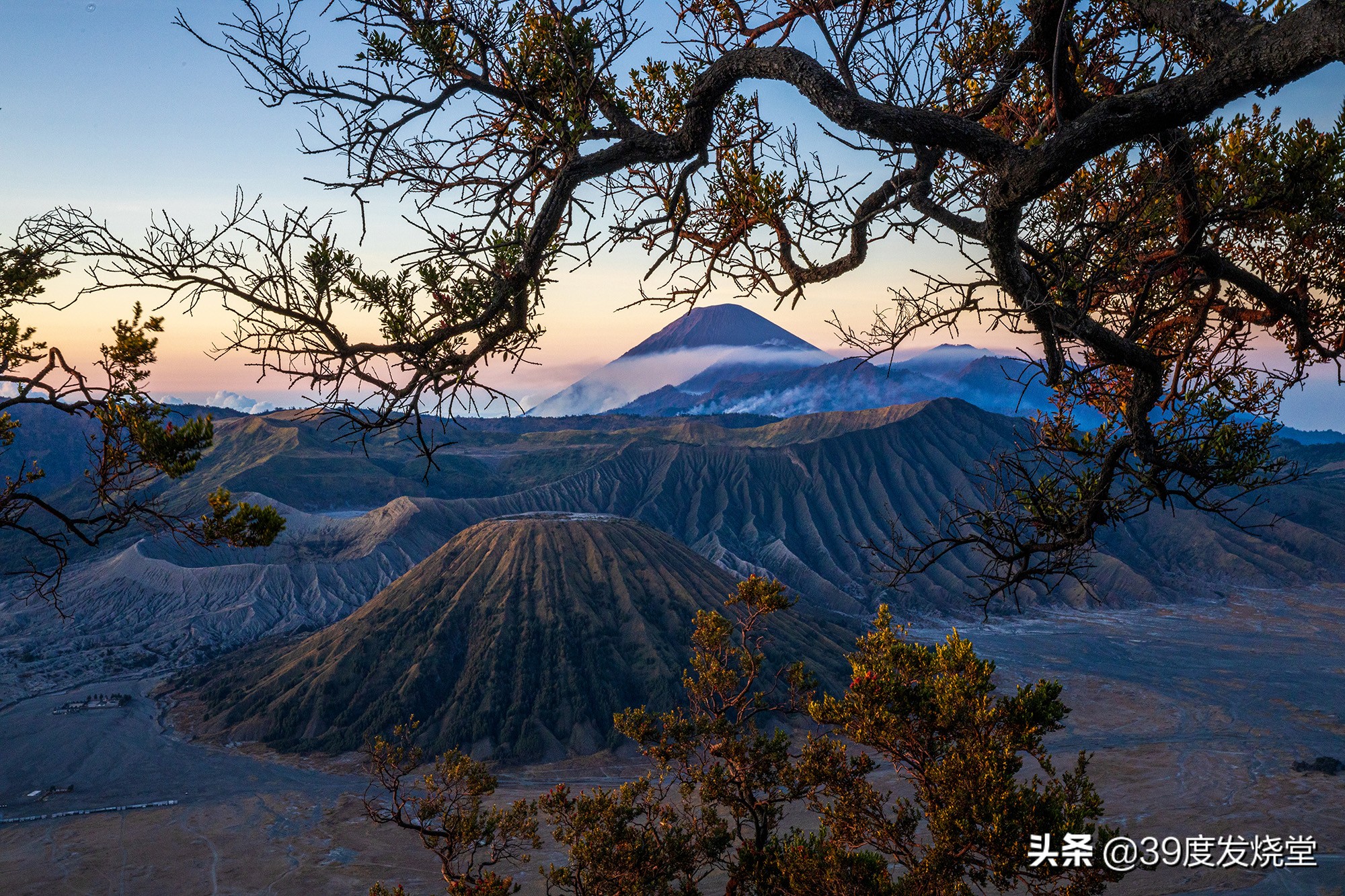 佳能rf大三元哪个好一些,最轻巧的大三元佳能rf70-200mmf2