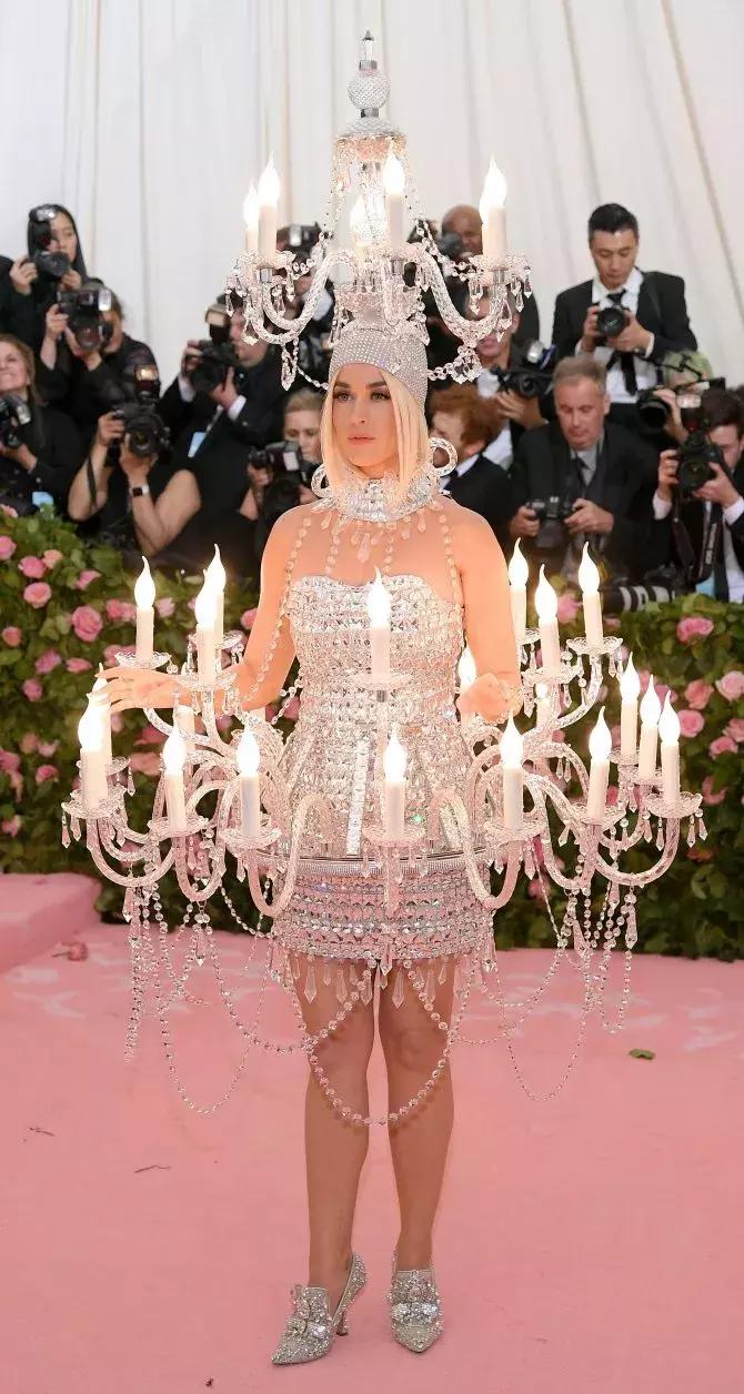 metgala20个最佳造型,metgala煎饼礼服