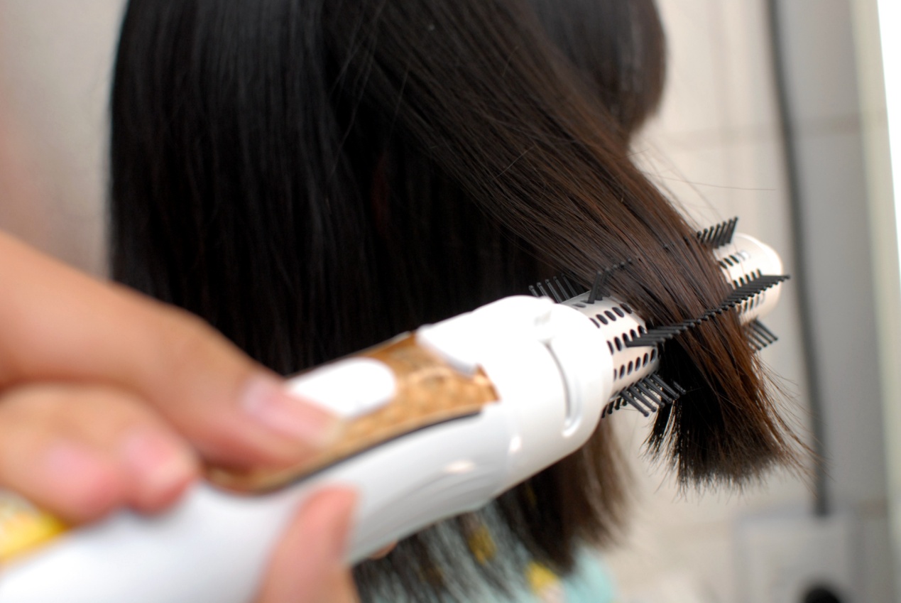 薇新wellskins风筒梳,薇新美发风筒造型梳好用吗