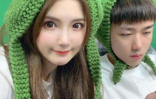 和平精英晚玉直播首秀,和平精英晚玉直播了吗