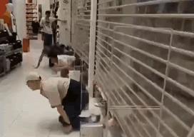 优衣库日本被疯抢,对优衣库哄抢事件的看法