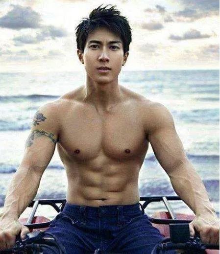 韩商言的腹肌,韩商言腹肌杀