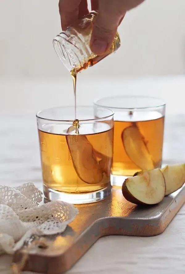 一桶蜂蜜，诉说温暖真意