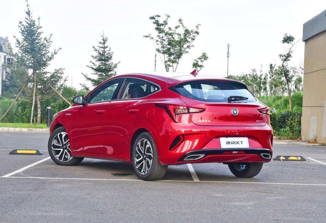长安国产最美车,长安最火的两厢车是什么样的