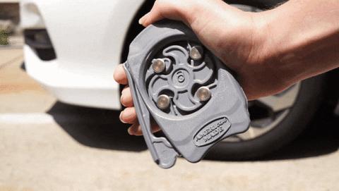 硬核开易拉罐神器，二话不说！直接把脑壳掀翻！