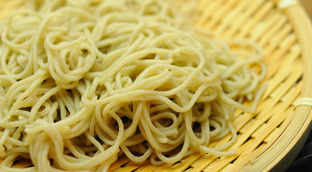 在家想吃日式拉面不会做？简单4步，您的日式拉面做好了