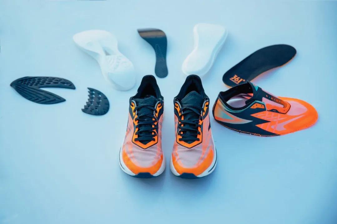 穿什么跑 | 孕妇1英里仅用5分25秒，你可能还跑不过她