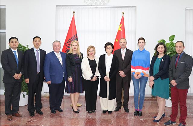 罗马尼亚大使馆姜瑜,姜瑜驻罗马尼亚大使馆