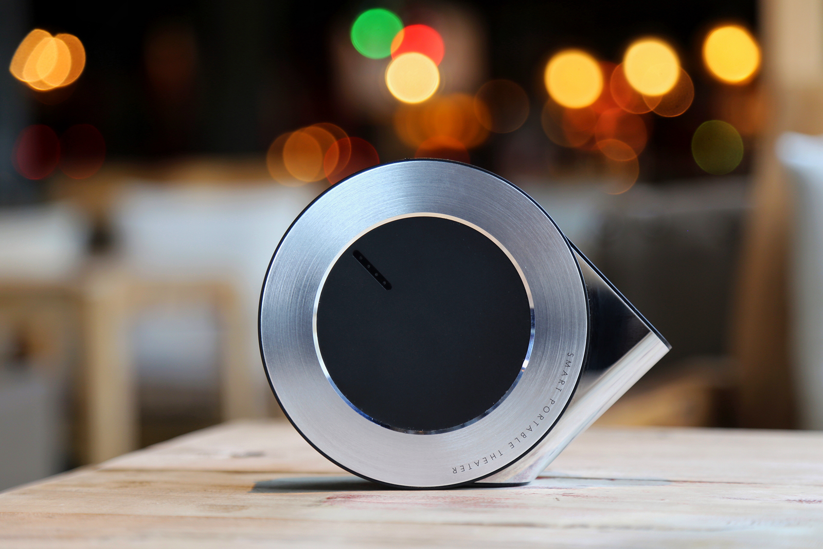 坚果微果i6有高清接口吗,坚果微果i6投影太暗