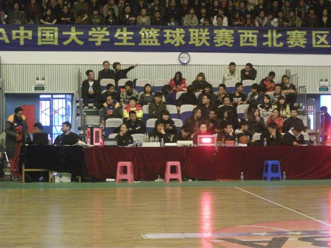 篮球比赛的基本规则英文,一对一篮球比赛规则